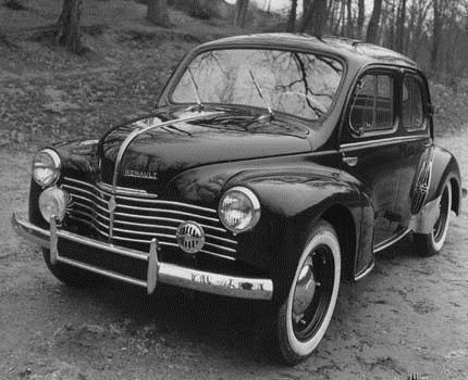 Renault 4 CV Grand Luxe